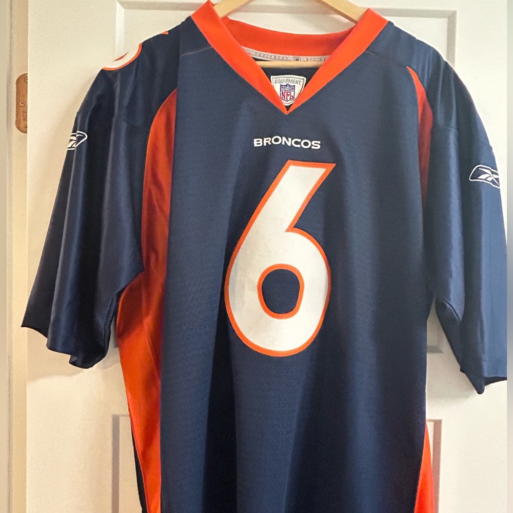 Denver Broncos Jay Cutler Jersey.  Size mens US XL.